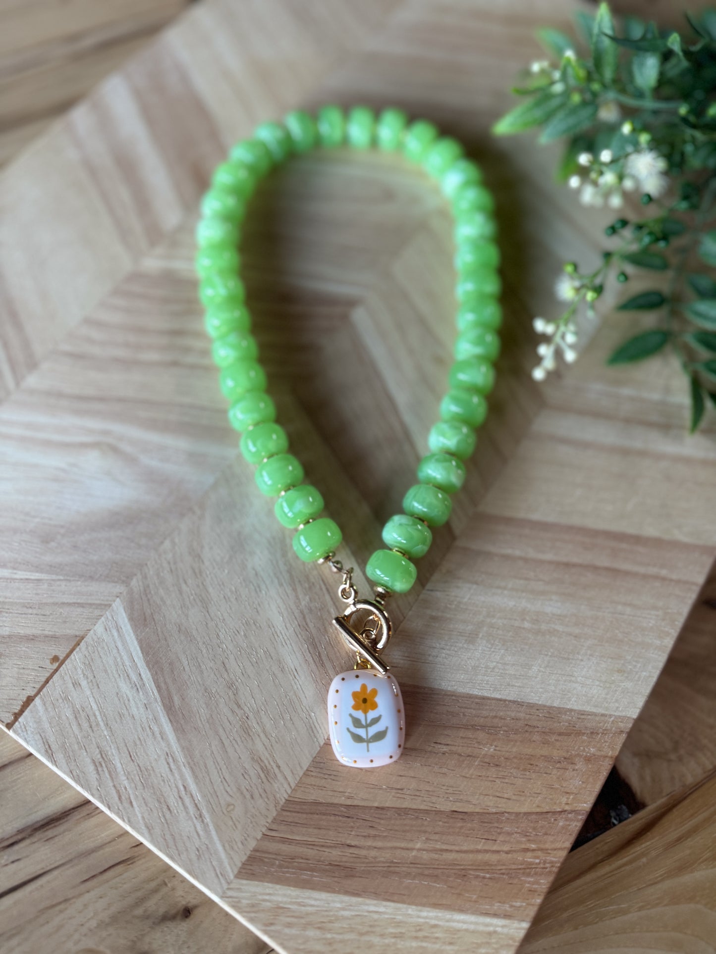 Kia Necklace