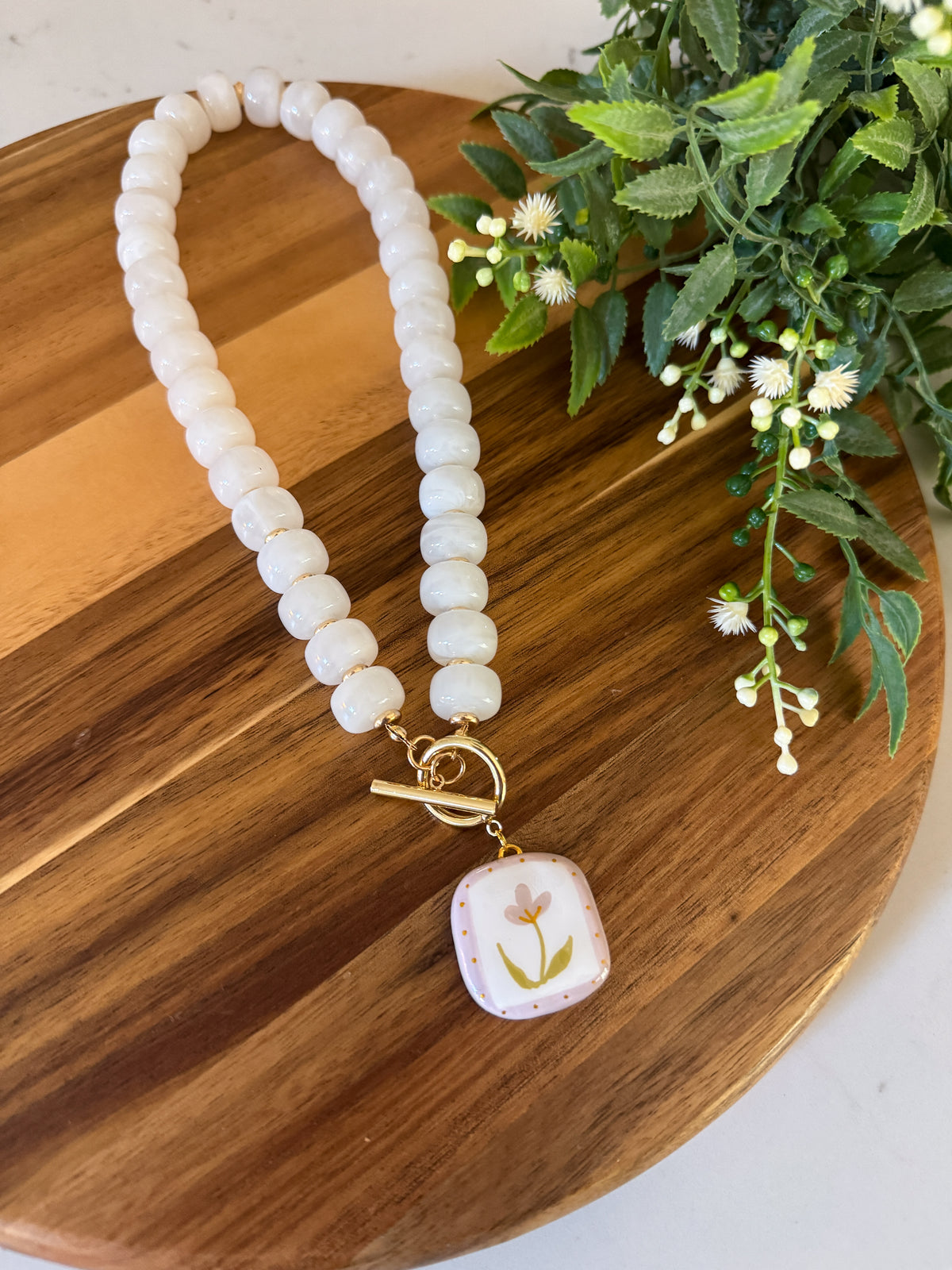 Lola Necklace