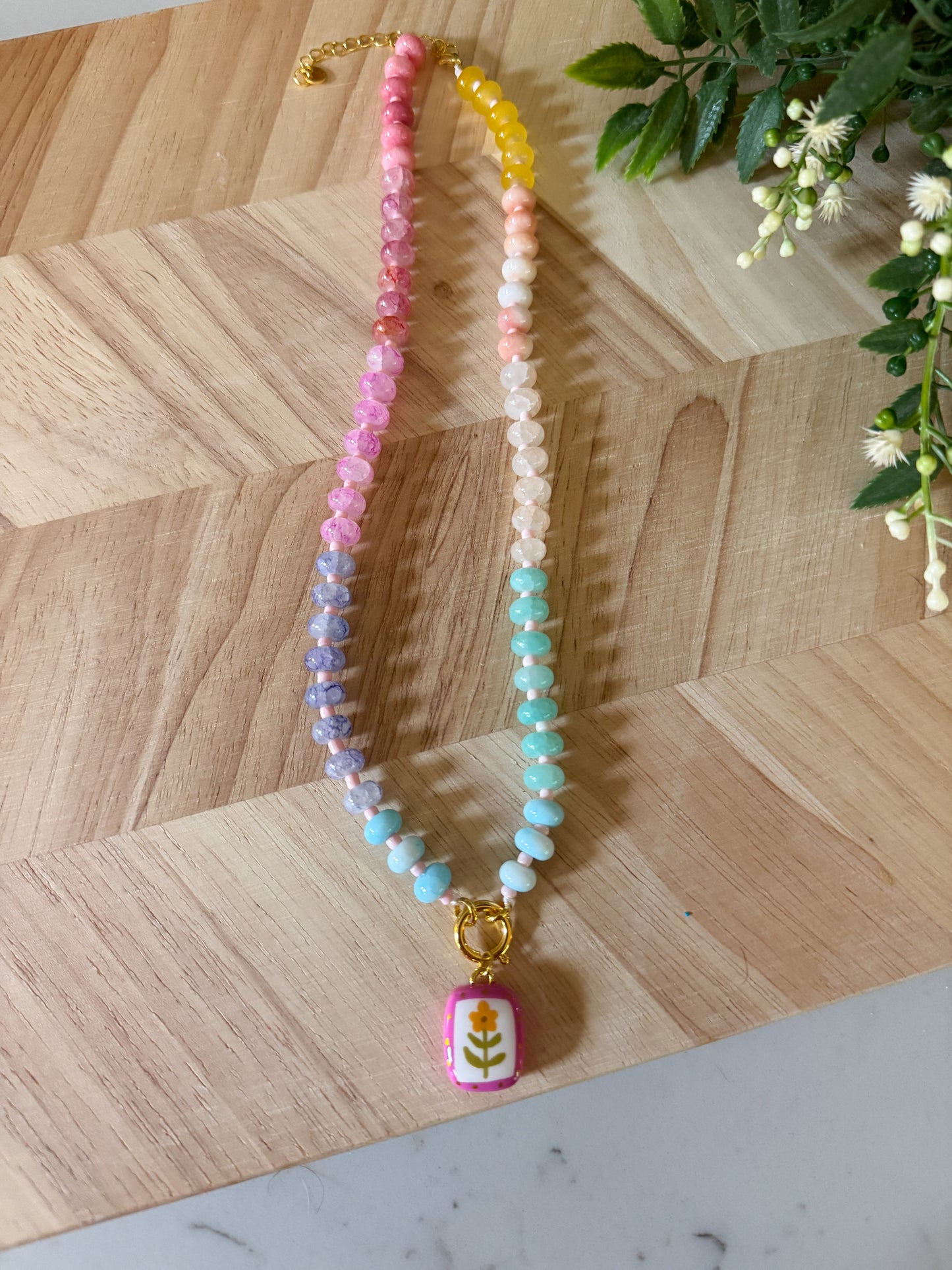 Viv Necklace
