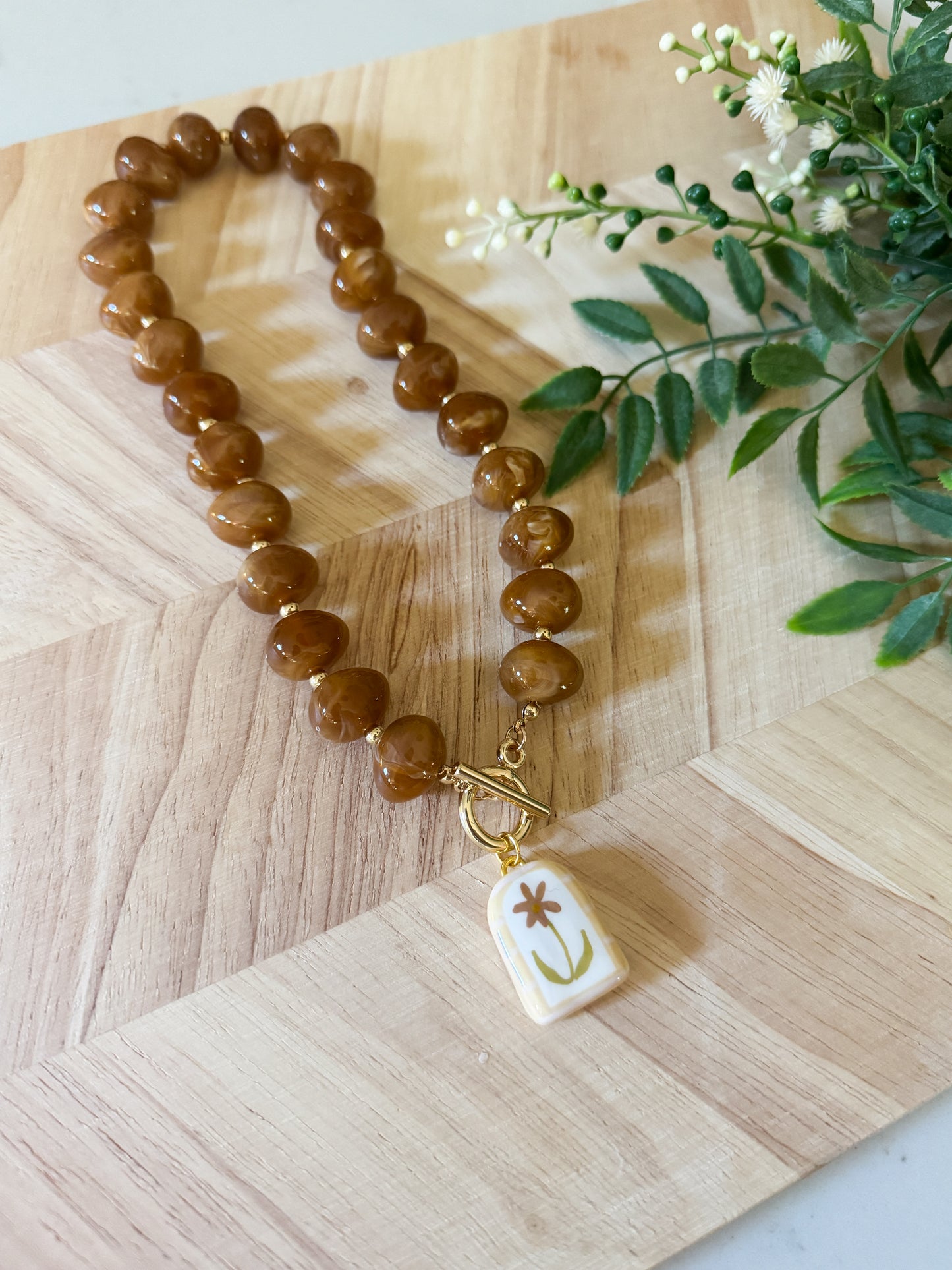 Ollie Necklace