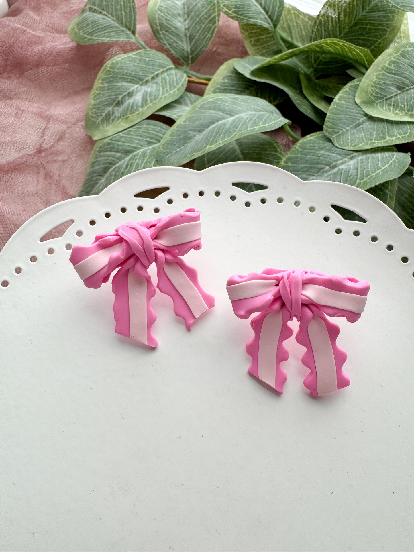 Large Ruffle Bow Studs