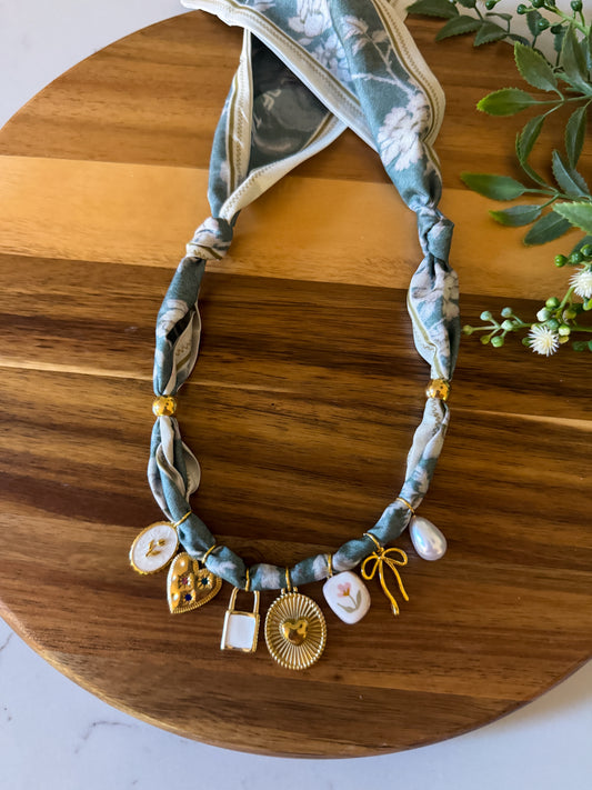 Briar Necklace