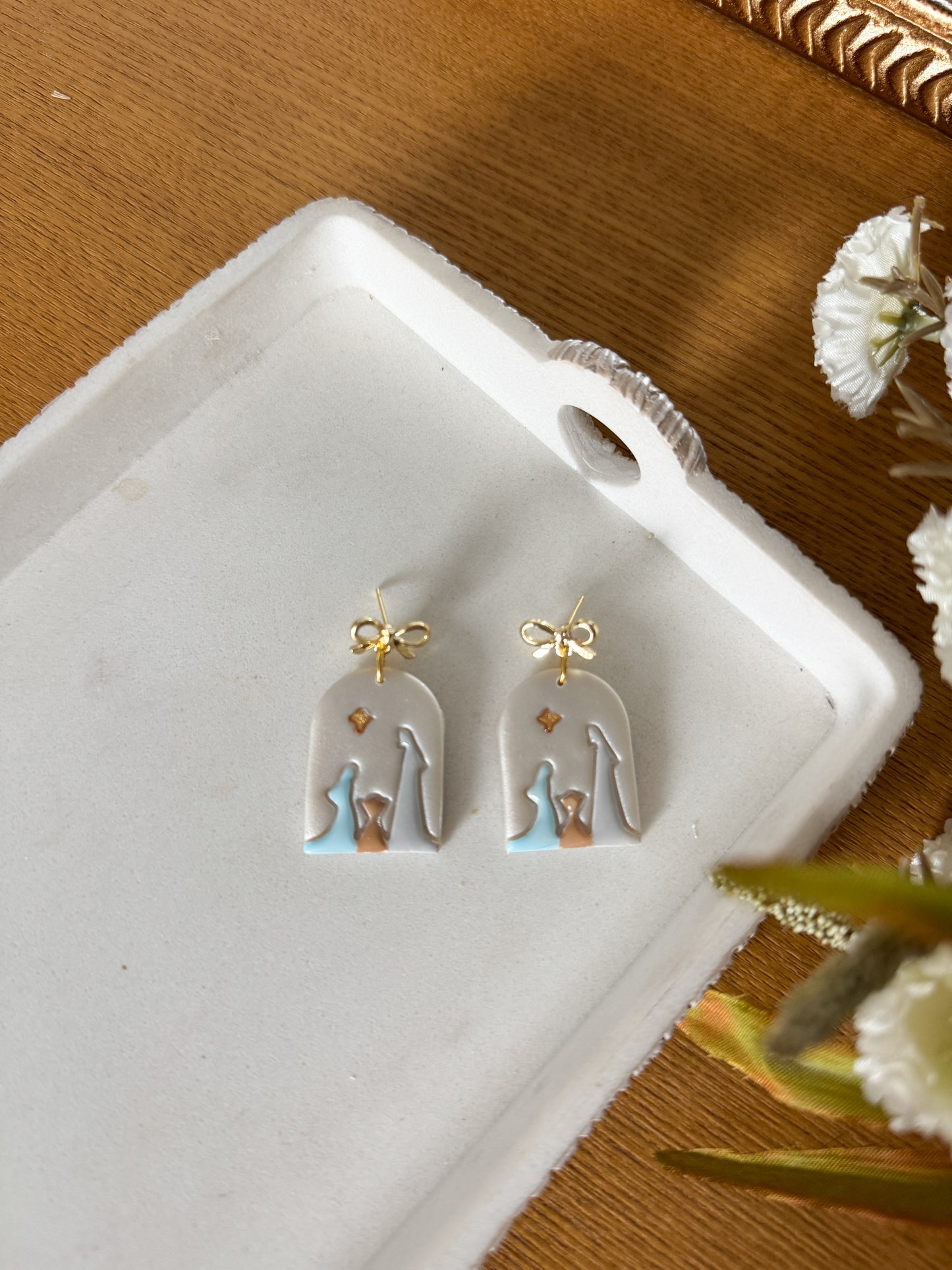 Mary Earrings