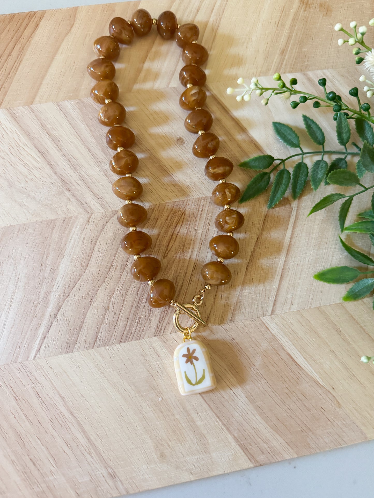 Ollie Necklace