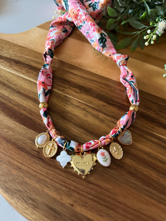 Mama Necklace No.28