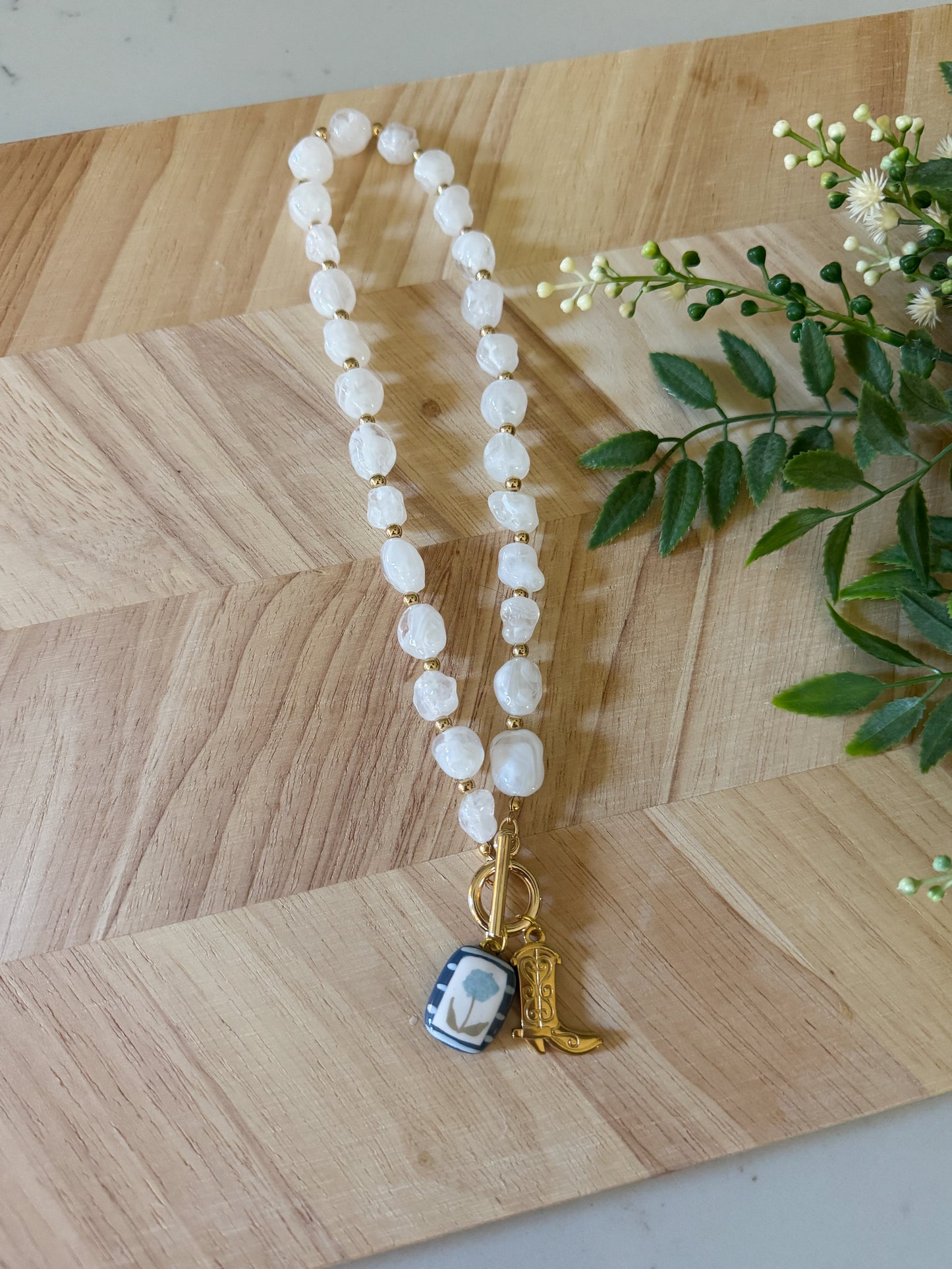 Jules Necklace