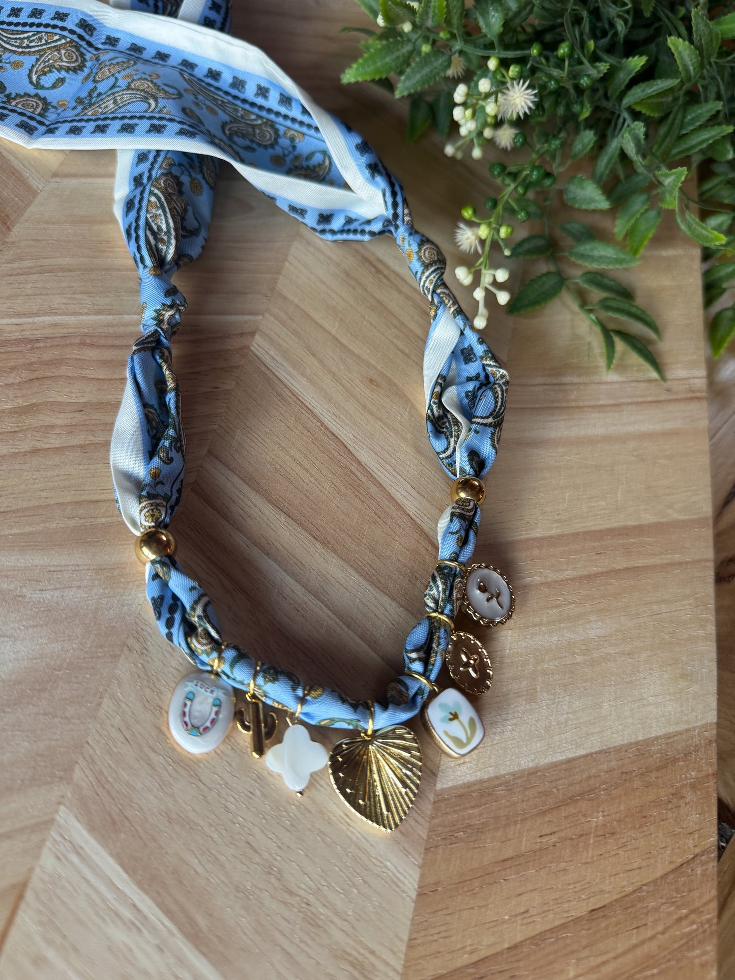 Leigh Necklace
