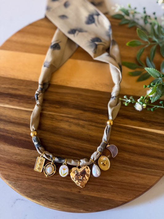 Laura Necklace