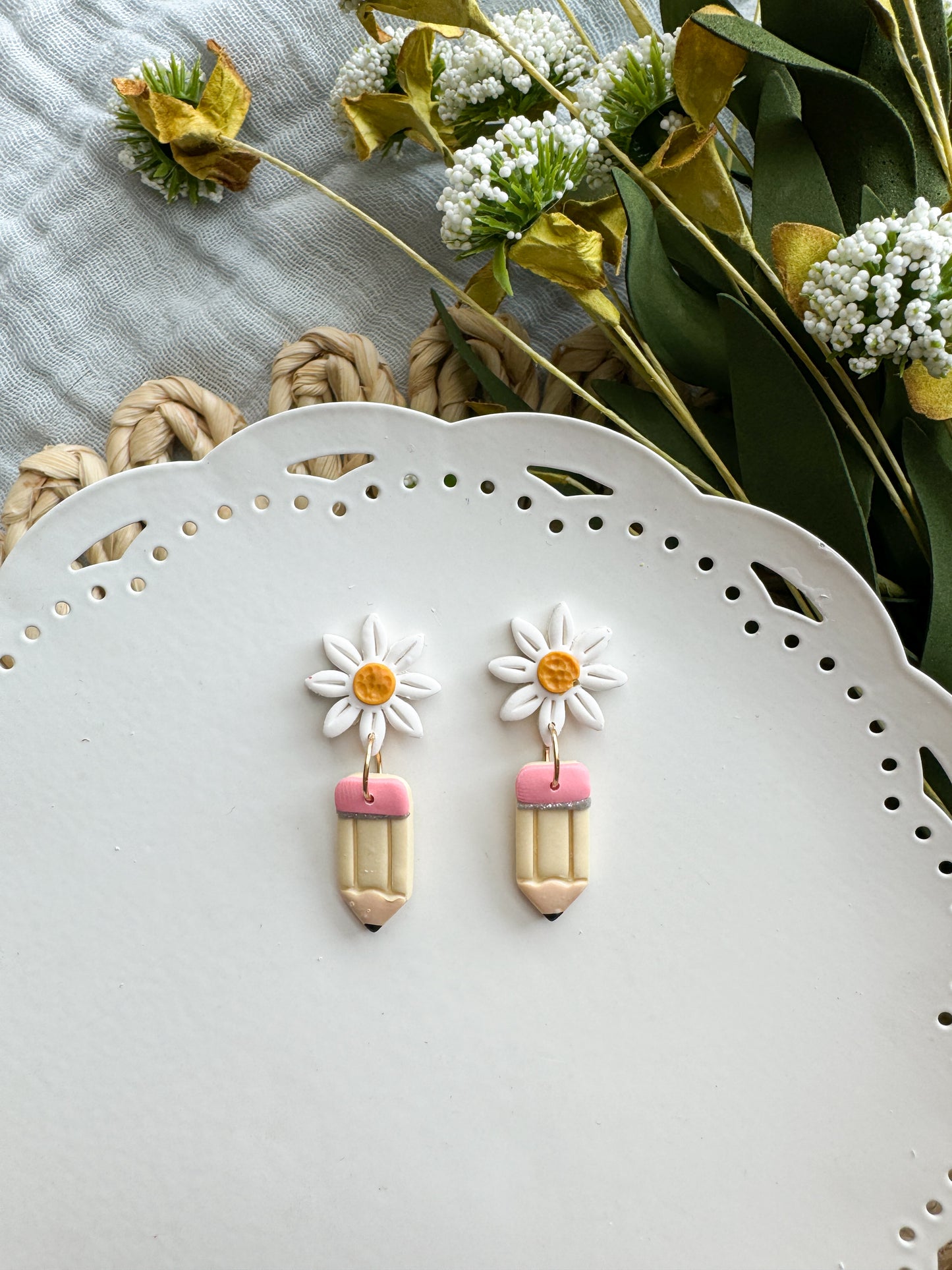 Daisy Pencil Dangles