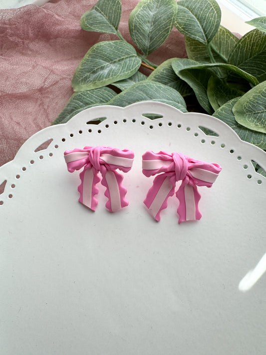 Large Ruffle Bow Studs