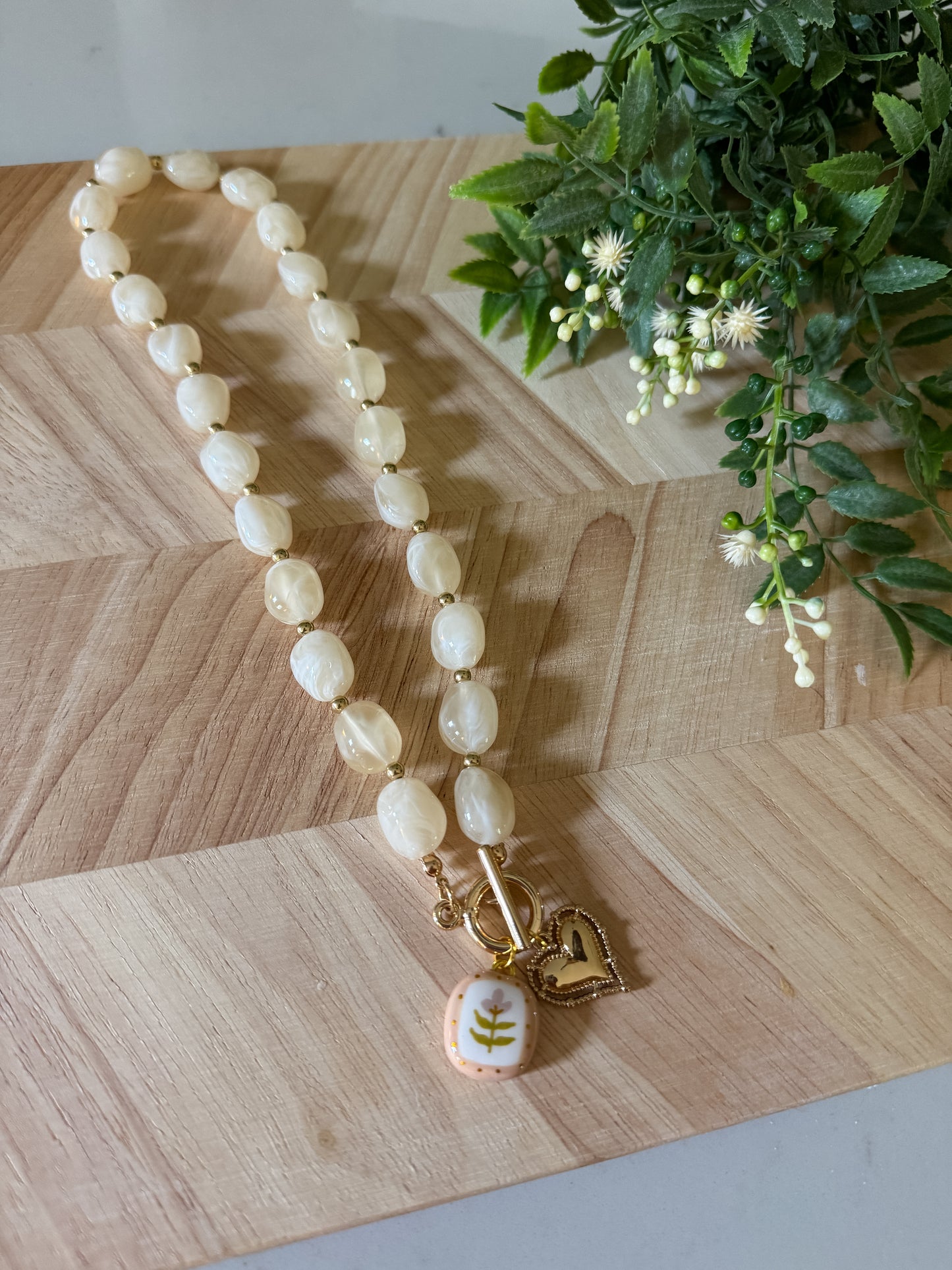Lola Necklace
