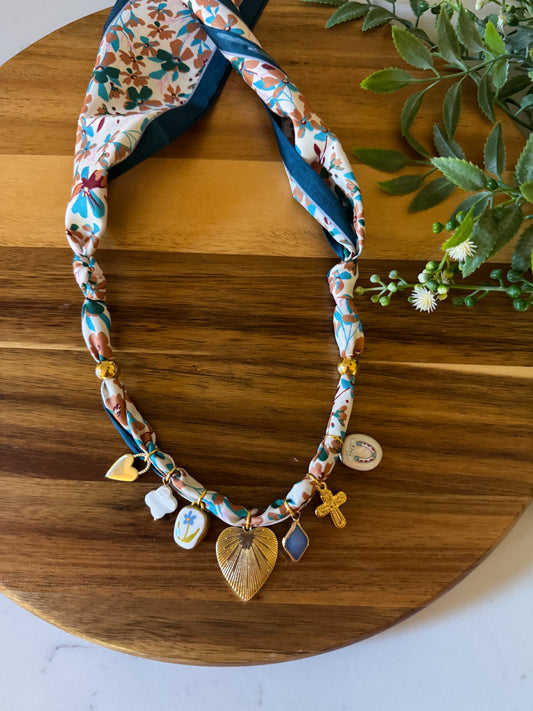 Tia Necklace