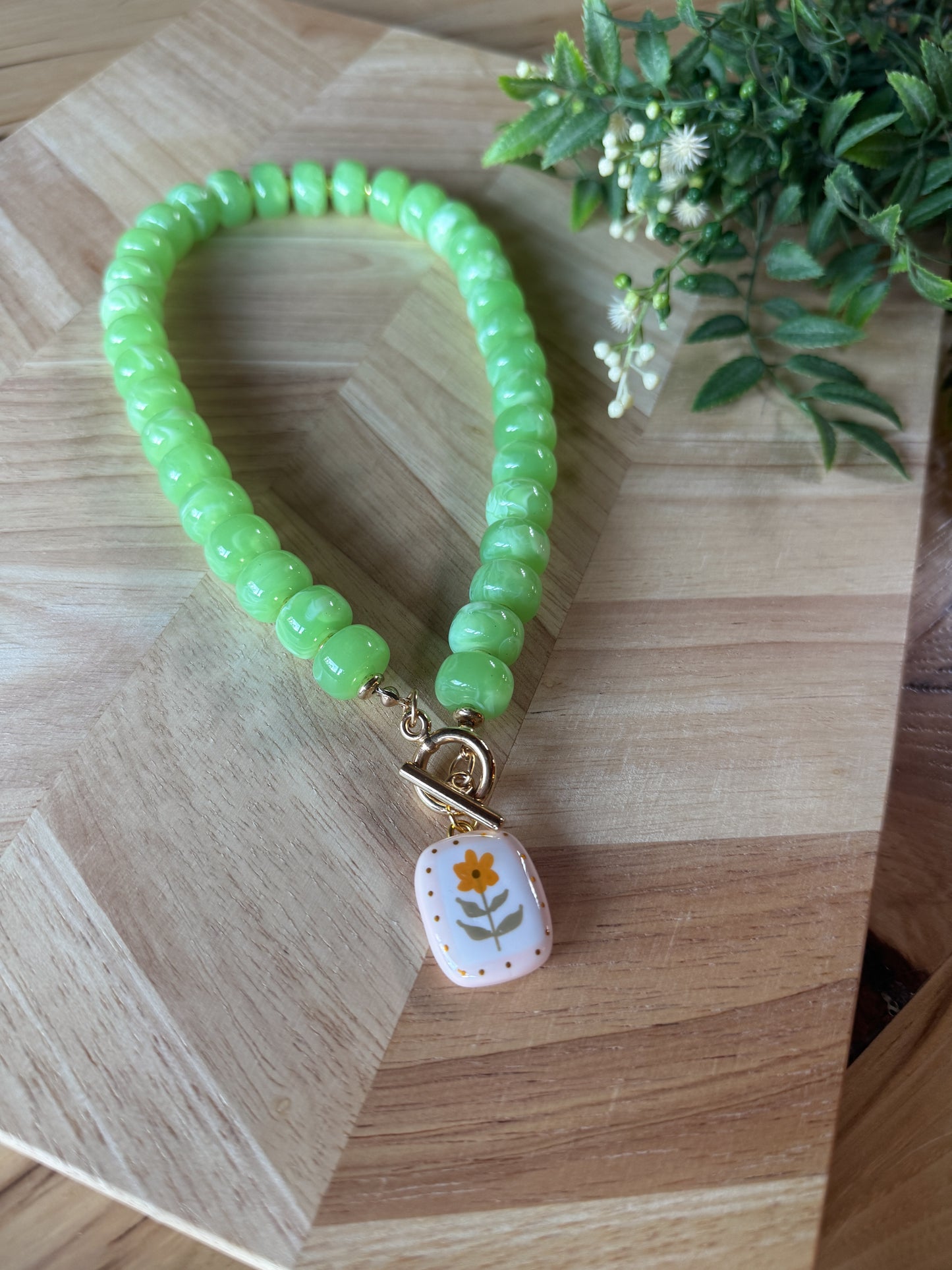 Kia Necklace