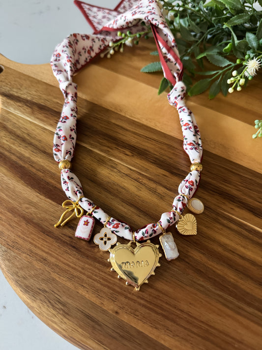 Mama Necklace No.30