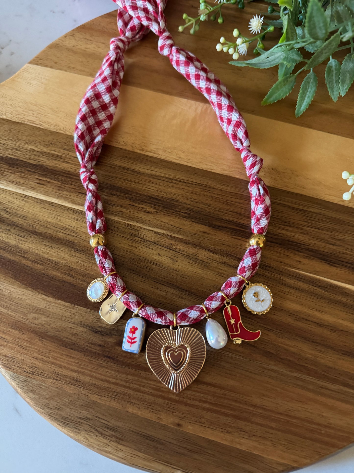 Liz Necklace
